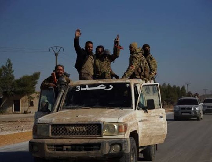 HTŞ Neden Saldırıyor? Suriye’nin Kuzeyinde Gerilimi Tırmandıran Gelişmeler ve Stratejik Hedefler.